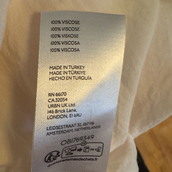 Anthropologie Sleeveless V-Neck Twist Front Ivory Satin Dress• 8 - Picture 14 of 15